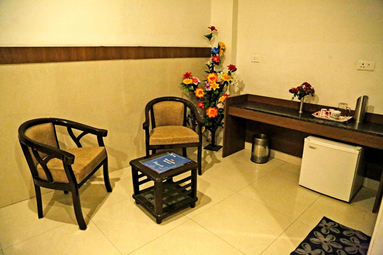 Capital O 4302 Hotel Imperial Lodge Jammu Exterior foto